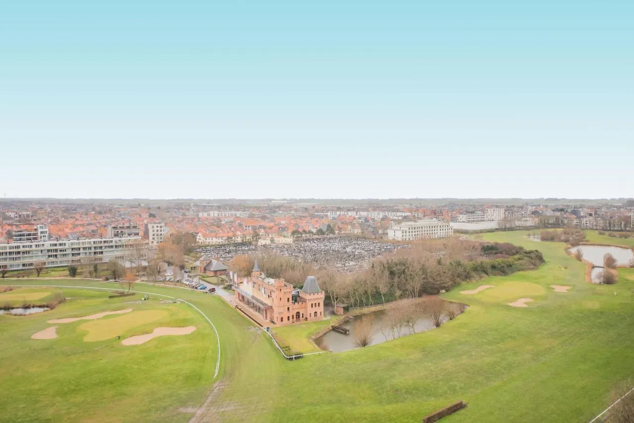 Golf 12 Apartment Ostend